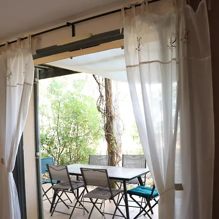 Residence Golf, Piscine Et Fitness Saumane-de-Vaucluse Extérieur photo